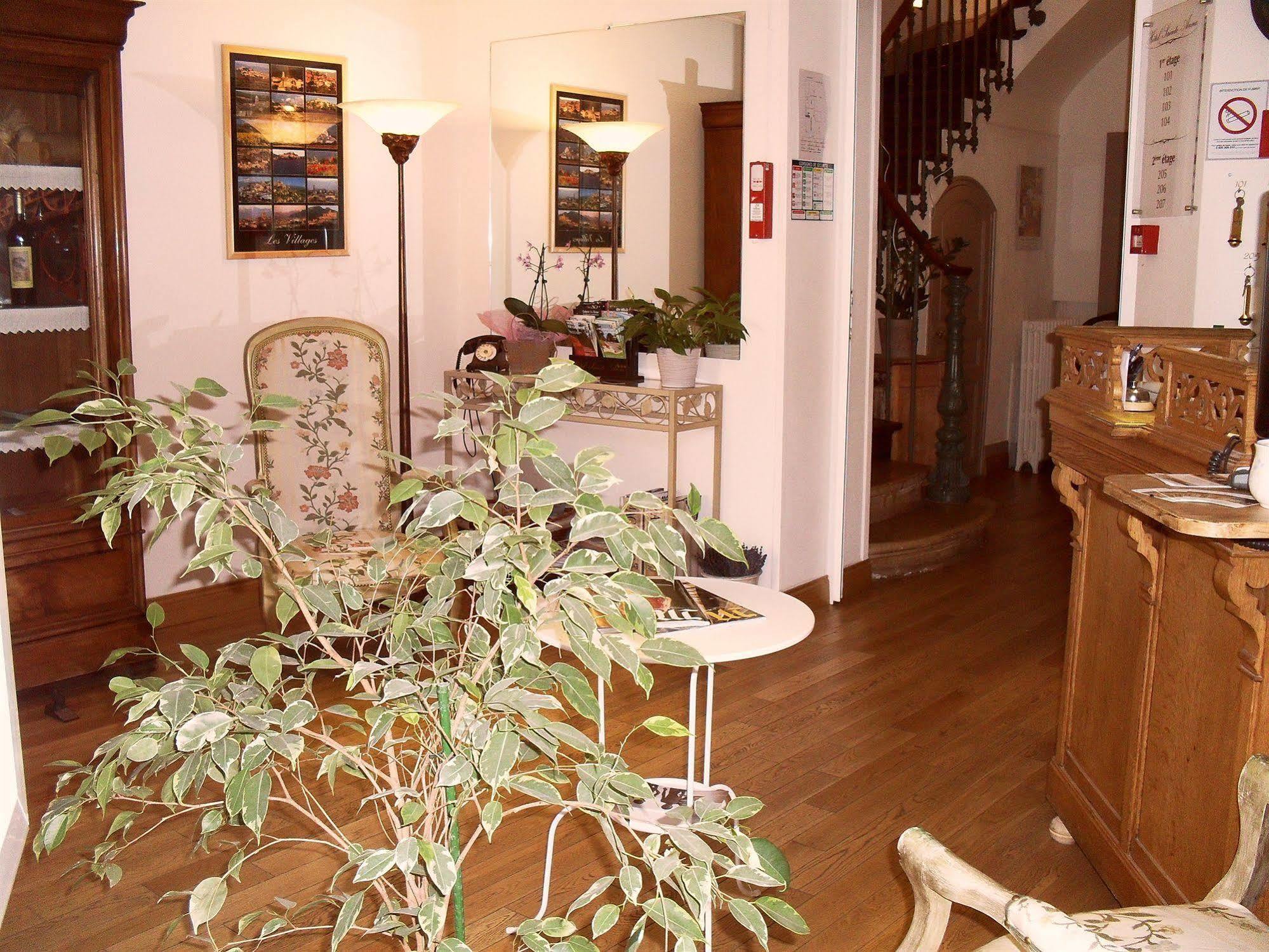 Hotel Sainte Anne - Apt Zewnętrze zdjęcie