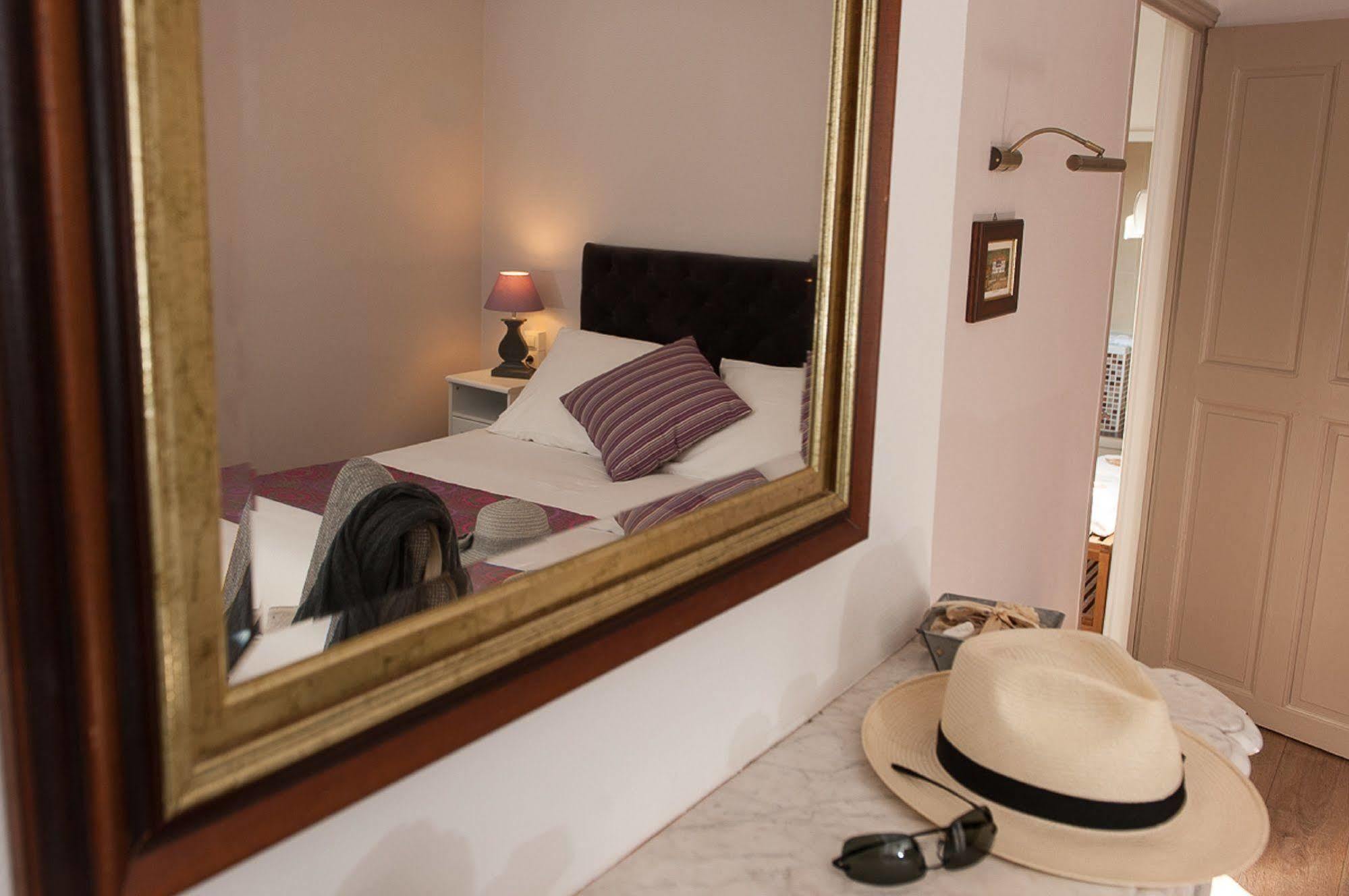Hotel Sainte Anne - Apt Zewnętrze zdjęcie