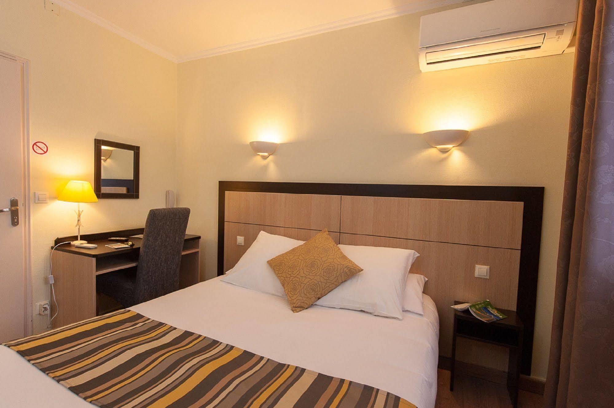 Hotel Sainte Anne - Apt Zewnętrze zdjęcie