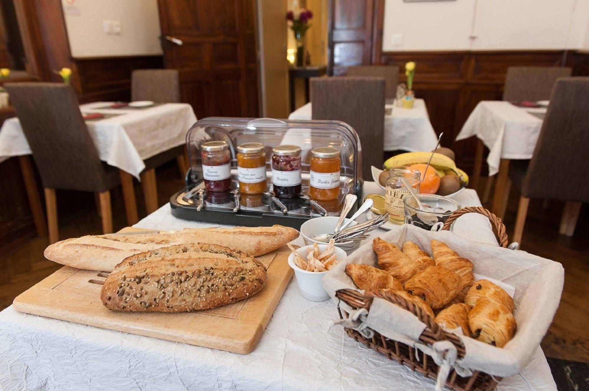 Hotel Sainte Anne - Apt Zewnętrze zdjęcie